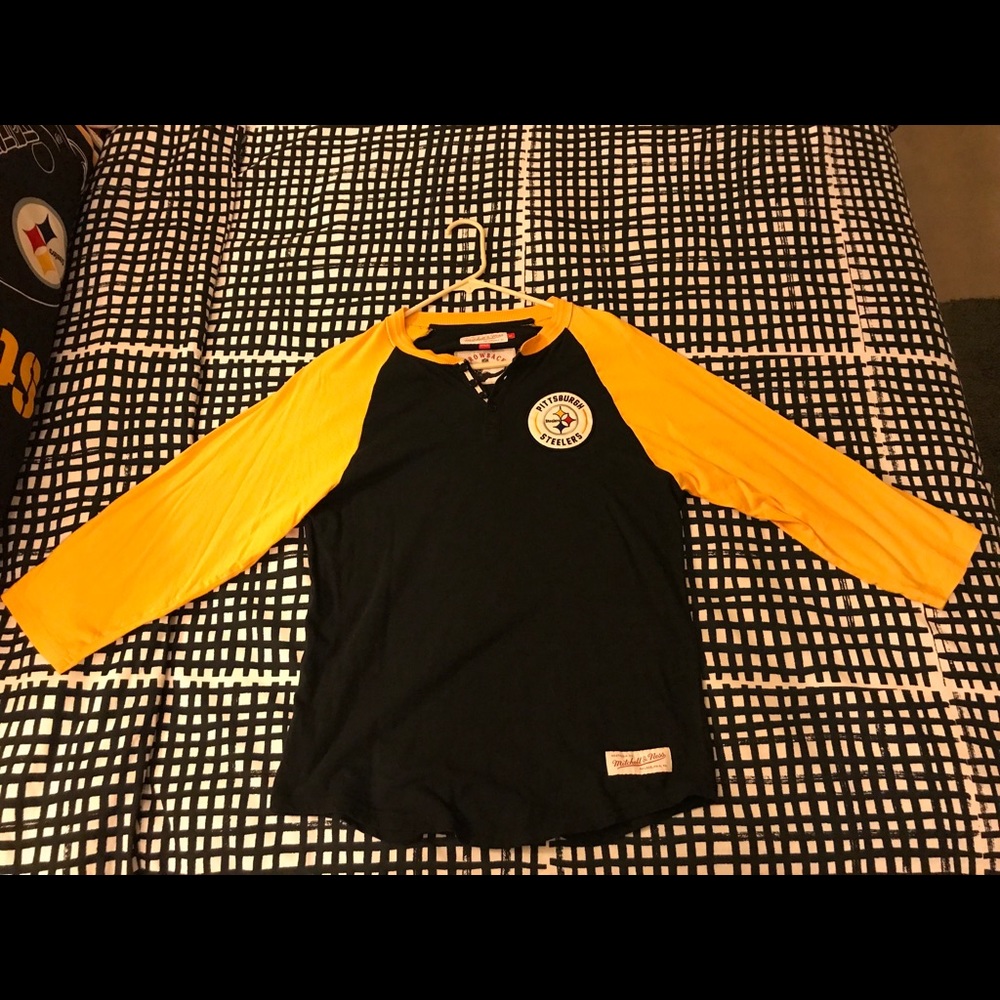 STEELERS MITCHELL & NESS BASEBALL TEE